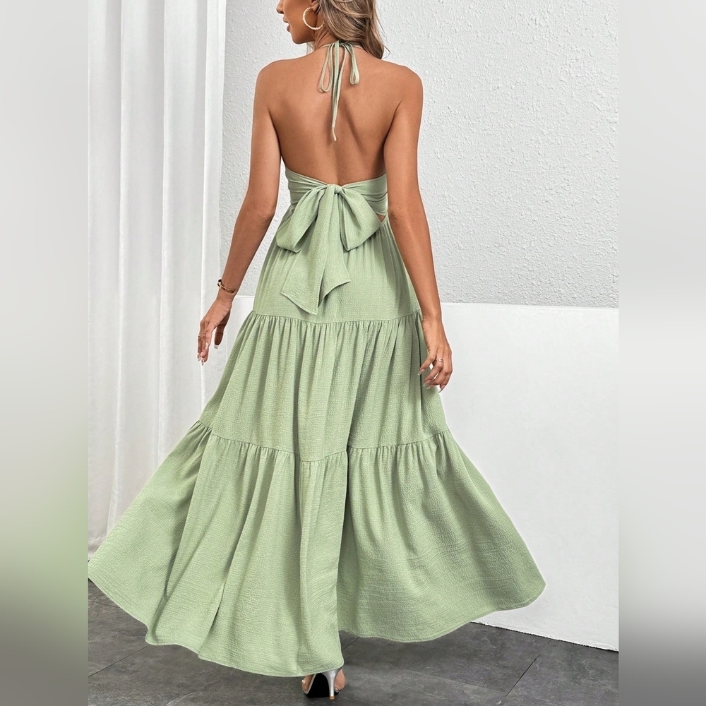 Women's Backless Halter Neck Dress - Picture 3 of 5